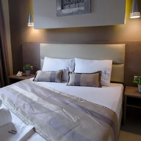 Pagidas Ξενοδοχείο με διαμερίσματα *