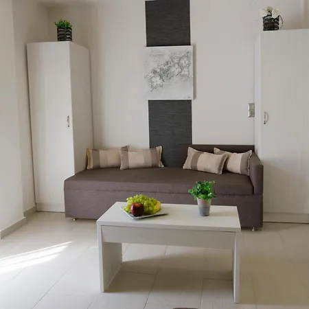Aparthotel Pagidas