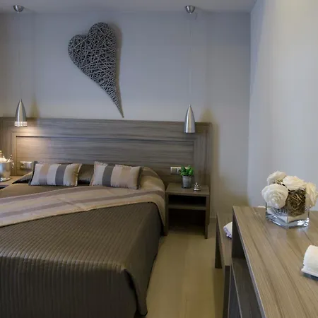 Pagidas Aparthotel