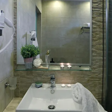 Pagidas Aparthotel